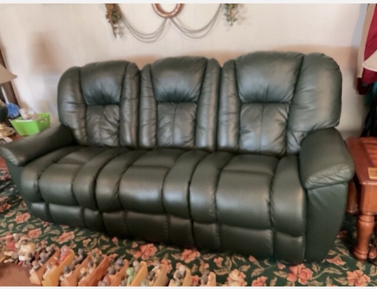 La-Z-Boy Leather Furniture In Great Condition!