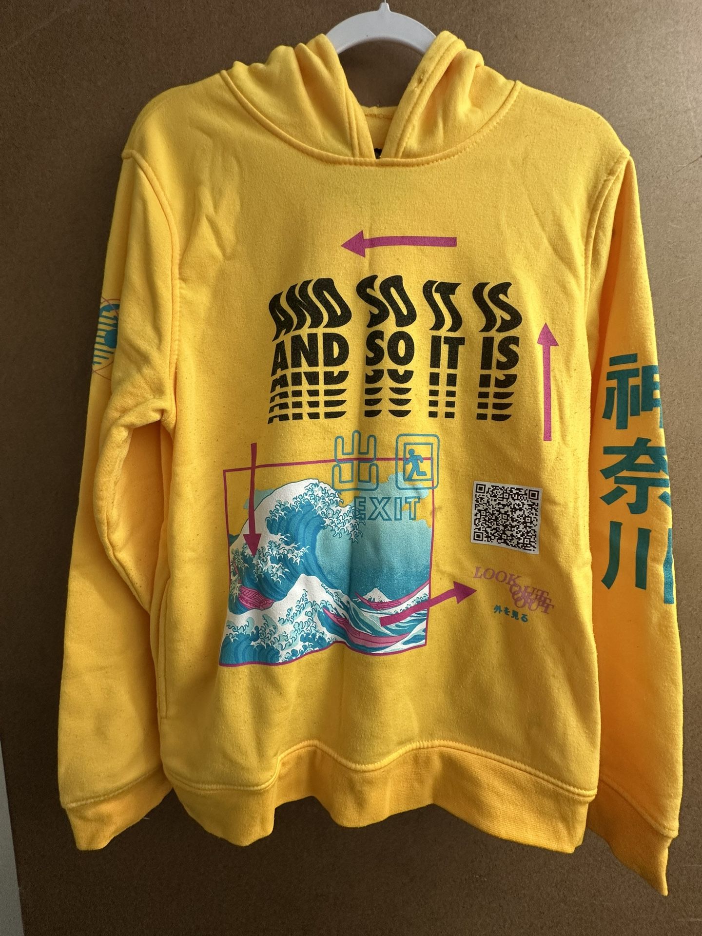 Trademark Brooklyn Cloth Women Pullover Hoodie Medium