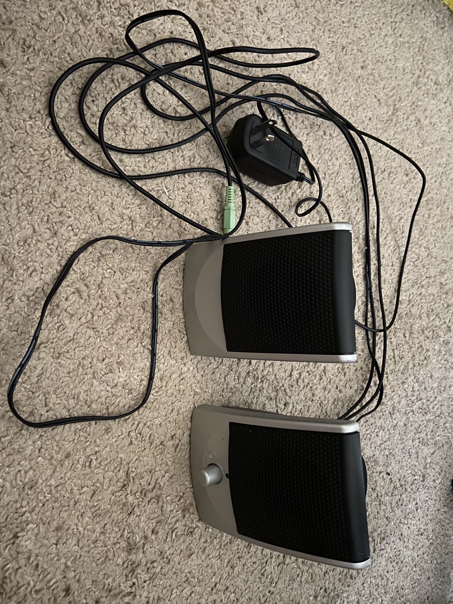 Speakers for desktop computer