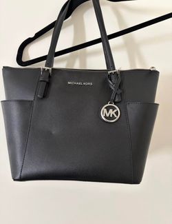 Black leather tote