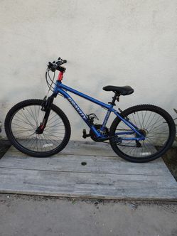Gravity Basecamp Mountain Bike 26 In Bike