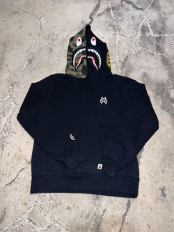 Bape Black Pullover Camo Hoodie🪖