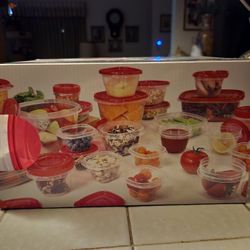 Crofton 50 Piece Assorted Food Storage