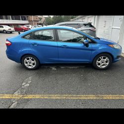 2014 Ford Fiesta