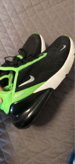 Nike air 270 size 5