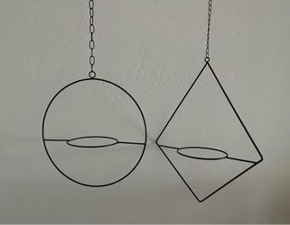 Black metal plant hangers