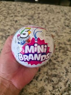 Zuru 5 Surprise Mini Brands Mini Shopping Brands that Fit in Your Hand