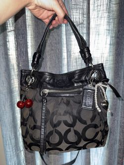 Coach Signature Canvas Shoulder Bag