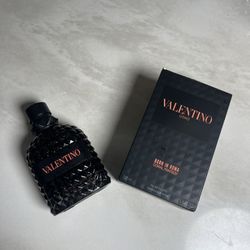 Valentino Born In Roma Coral Fantasy Eau De Parfum 