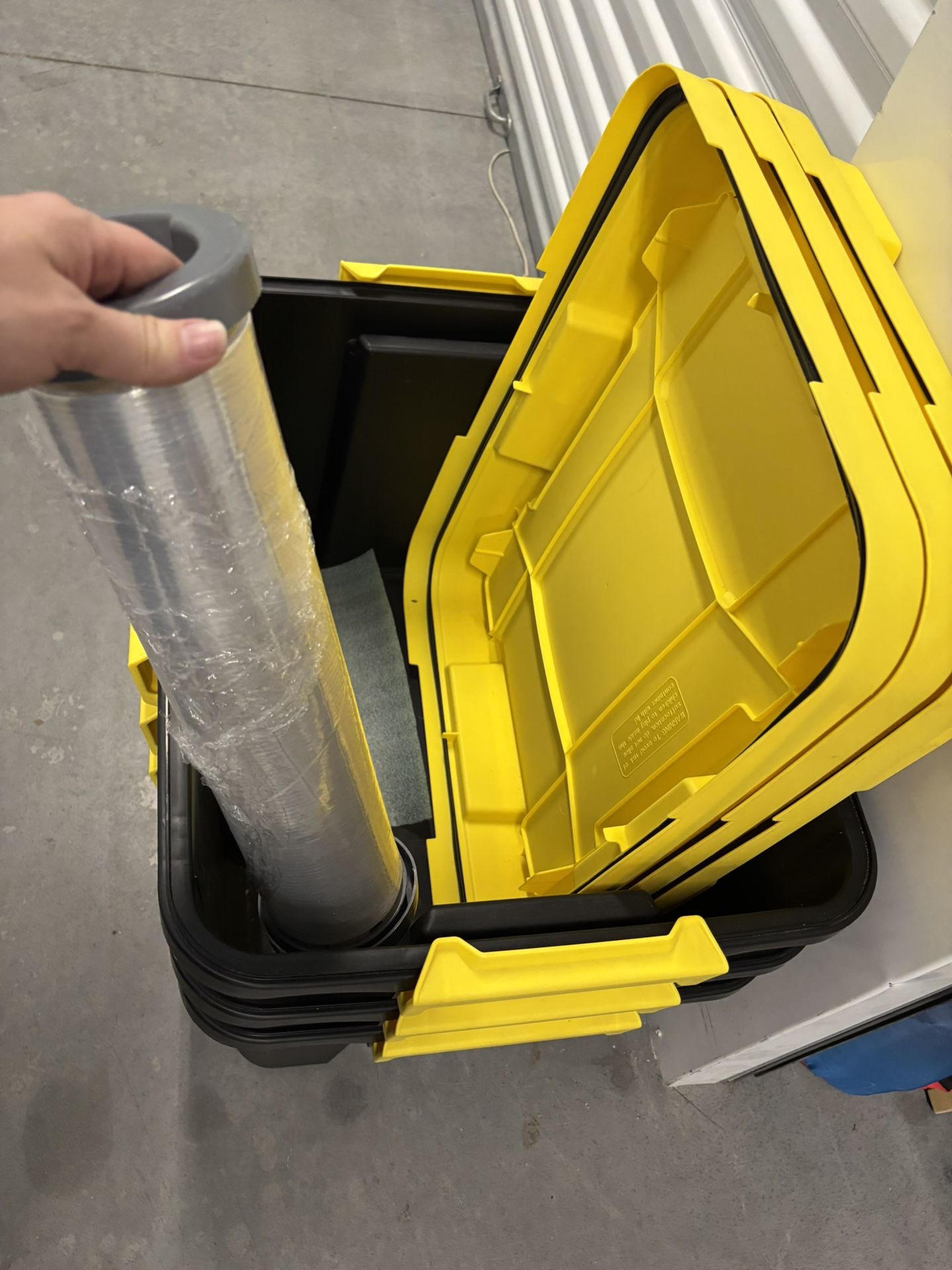 3 Gasket 20 Gal Totes And Moving Supplies Boxes