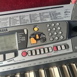 Yamaha Keyboard 