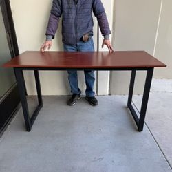 New In Box 55x24x30 Inch Tall Office Computer Desk Reddish Brown Laminate Top  Furniture 
