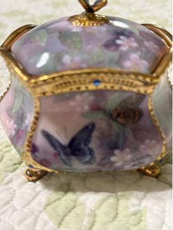 Butterflies Music box Trinket Porcelain Keepsake