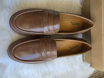 Women's Earth Brand Footwear Javas Loafers Wide 9 Light Brown, 9W
