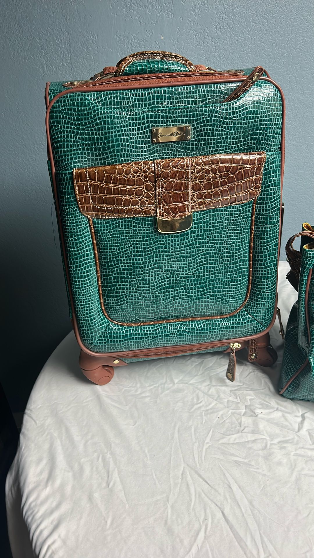 Samantha Brown 3 Piece Green Croc Skin Vintage Designer Bag