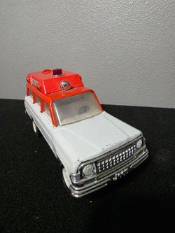 Tonka ambulance jeep wagon toy