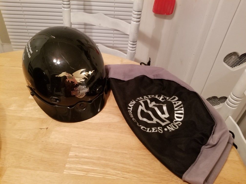 Harley Davidson helmet with bag