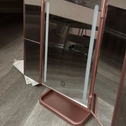 Mirror 