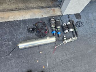 Bmw m3 bags system