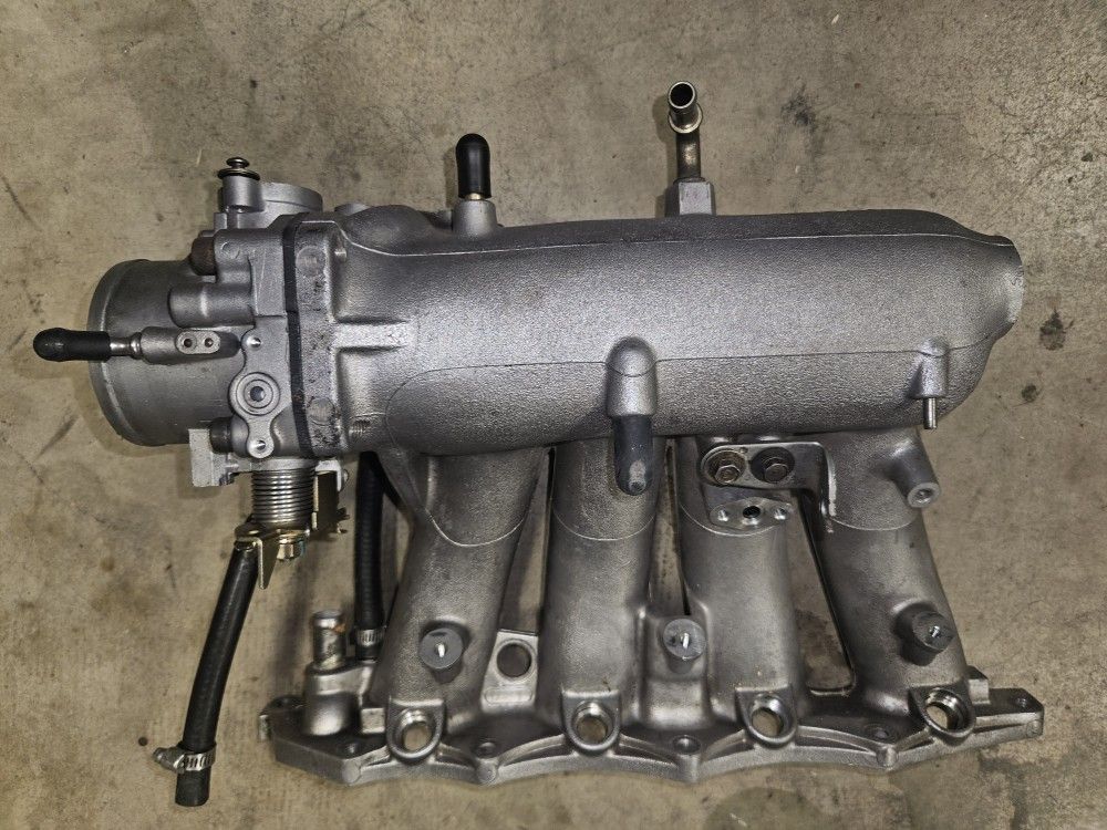 Type R intake Manifold And 70mm Throttle Body