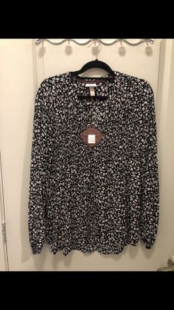 (NEW) Women’s Long Sleeved Blouse Size Large