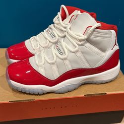 Jordan 11 Cherry Size 7