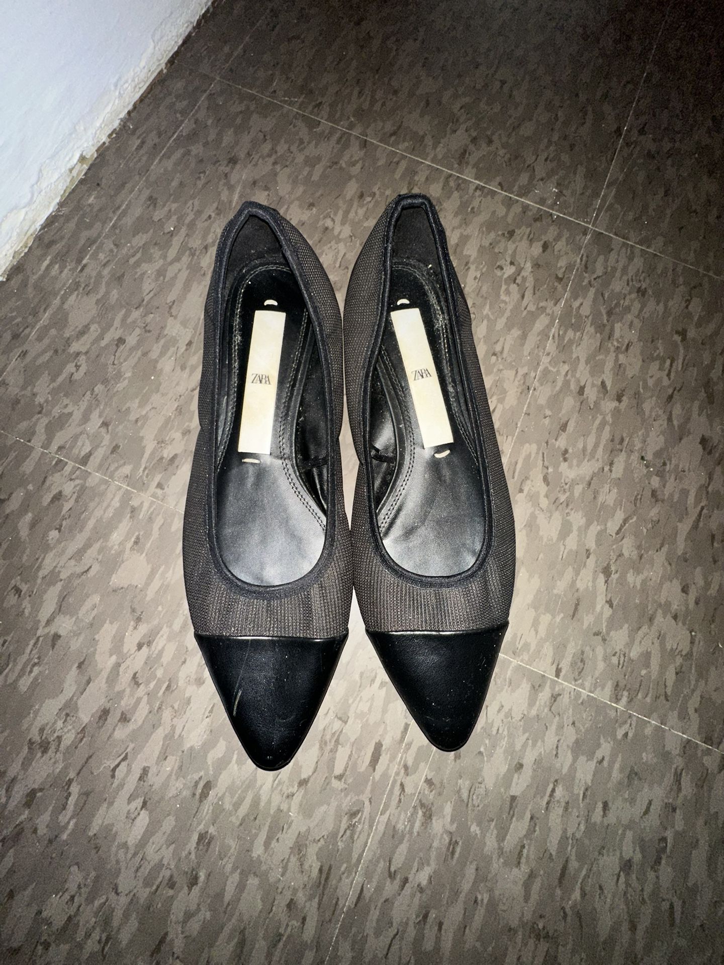 Zara Women’s Flats