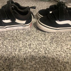 Unisex vans toddler size 5T and 6t