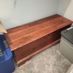 Old Lane Cedar Chest Needs To Go!! 
