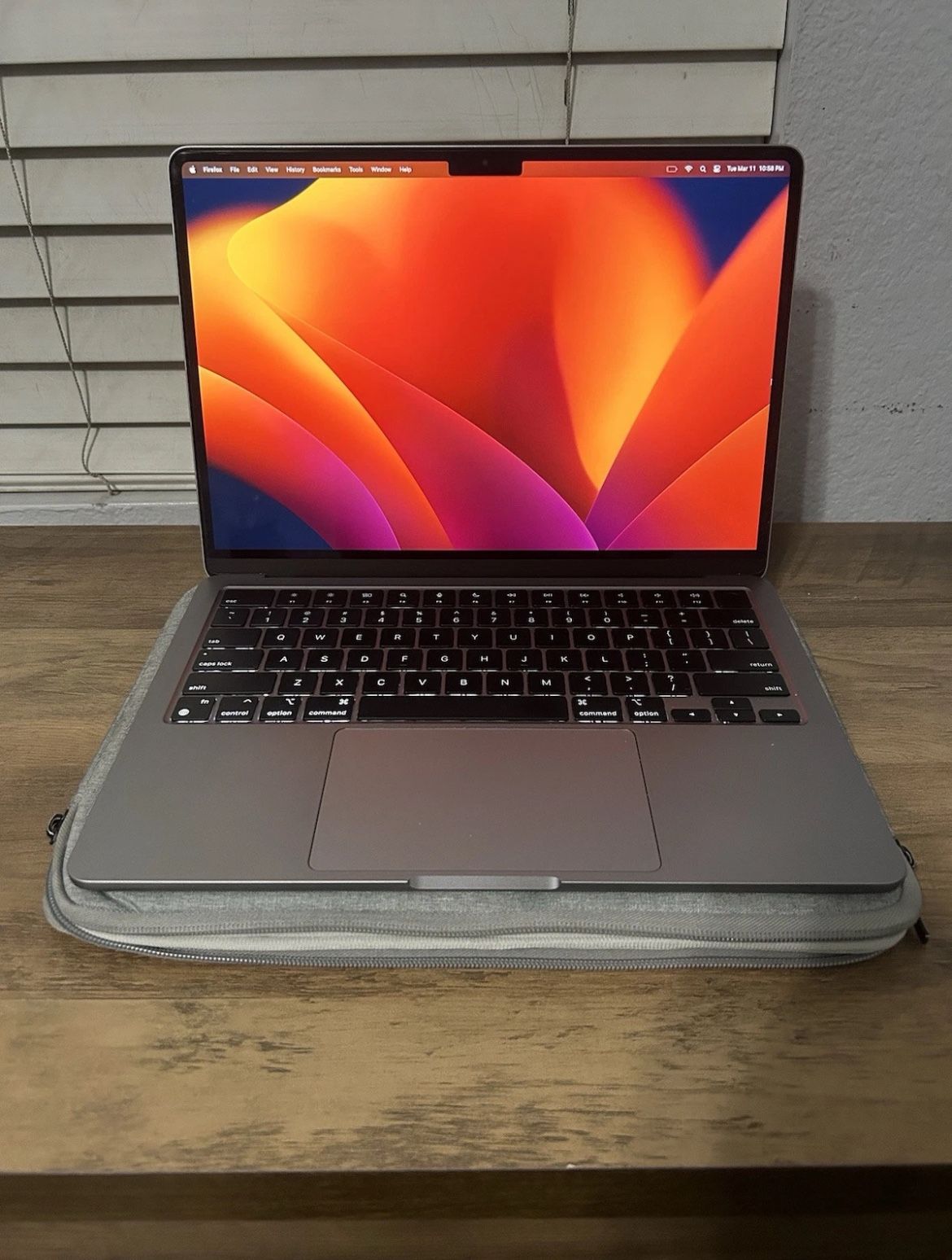 Apple M2 MacBook Air