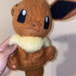 Pokémon Eevee Plush