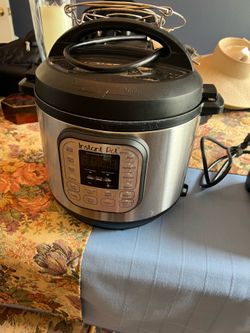 Insta pot/Blend Tech blender
