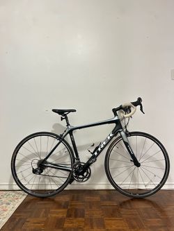 Trek Madone 4.5 | Carbon | 54CM / Medium | Road Bike