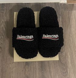 Balenciaga slides