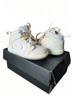 Nike Air Jordan 1 Mid Toddler 7C