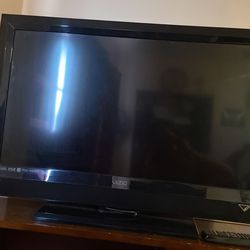 Tv  79 Cm C 53 Cm
