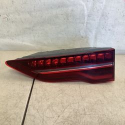 2019-2023 JAGUAR I-PACE TAIL LIGHT BACKUP LAMP LED RIGHT PASSENGER SIDE USED OEM 