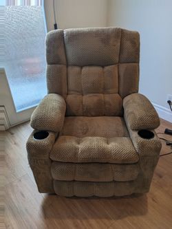 MCombo Power Lift Recliner Chair - Heat, Massage, USB, Cup Holders - $350