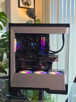 Ryzen 7 7800X3D + RX 9070 XT 16GB Gaming PC | 32GB DDR5 | B850 | 1000W 80+ Gold