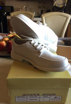 Zapatos para bautizo size 12 nuevos