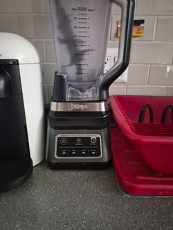 Ninja Auto IQ Single Serve Blender