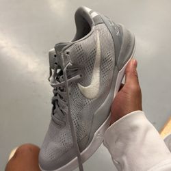 Kobe 8 Wolf Grey 7y