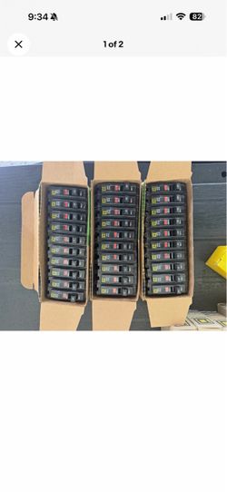 Square D HOM120 HOM 20A 1-Pole 120/240V Plug-On Mini Circuit Breakers Lot 30