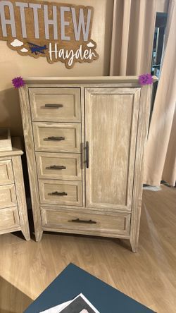 Tall dresser