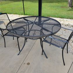 Metal Patio Table and Chairs