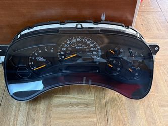 GMC Sierra Gauge Cluster