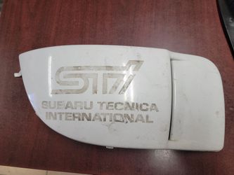2004 SUBARU IMPREZA WRX STI FRONT RIGHT SIDE FOG LIGHT COVER