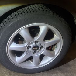 2009 Mini Cooper S Rims And Tires.