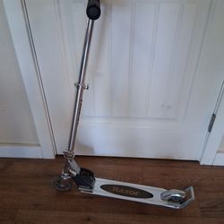 Razor scooter