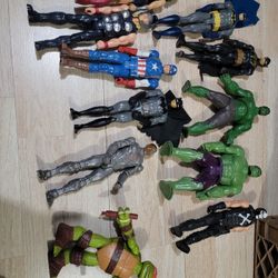 Action Figures 